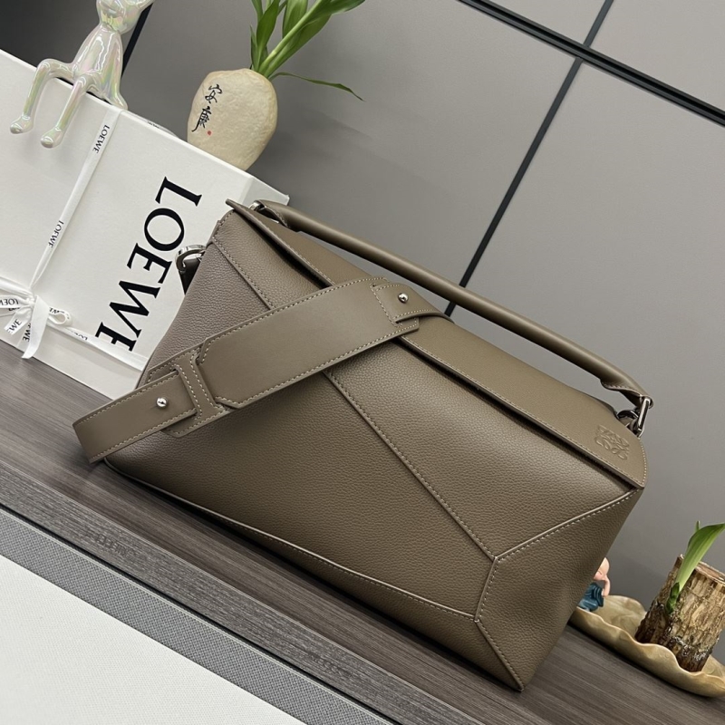 l*ew* handle bags